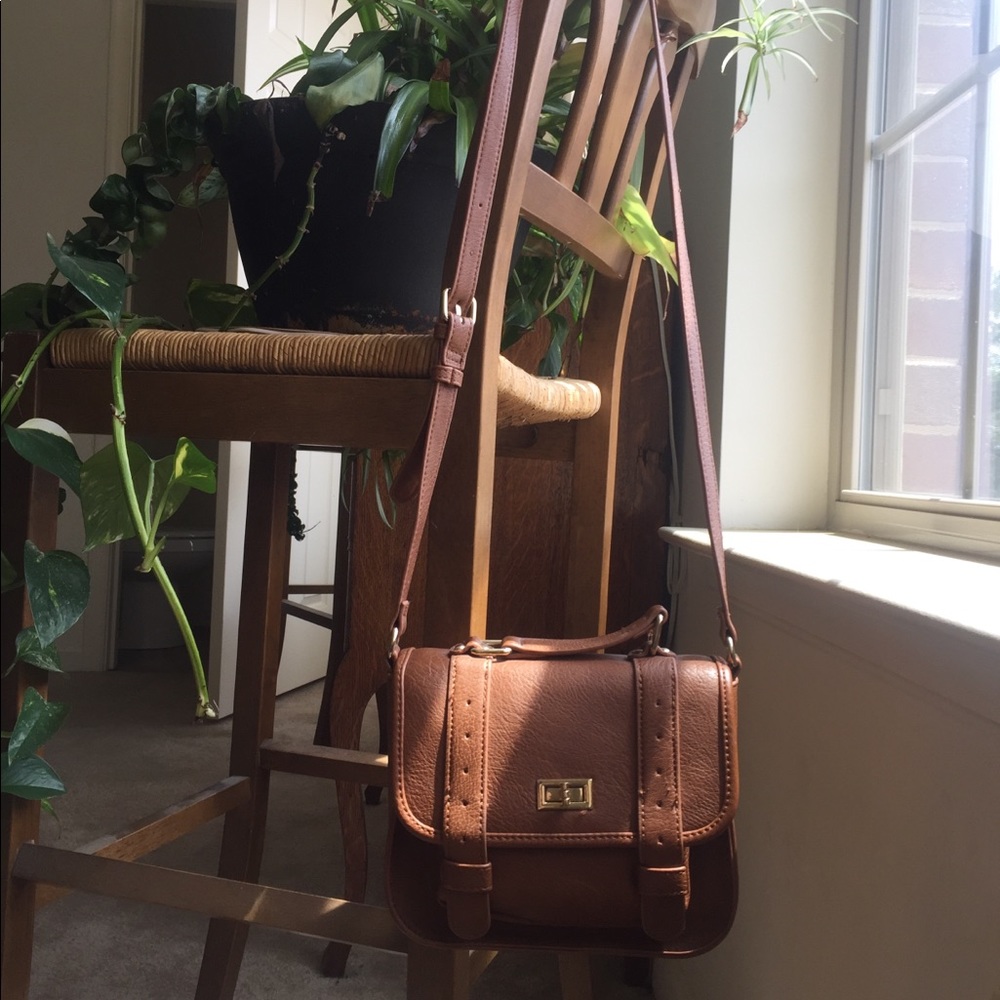 Forever21 Crossbody Vintage Light Brown Purse